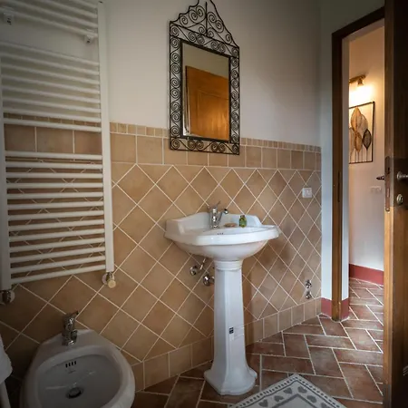Holiday home Podere Fossaccio Casa Fiordaliso *